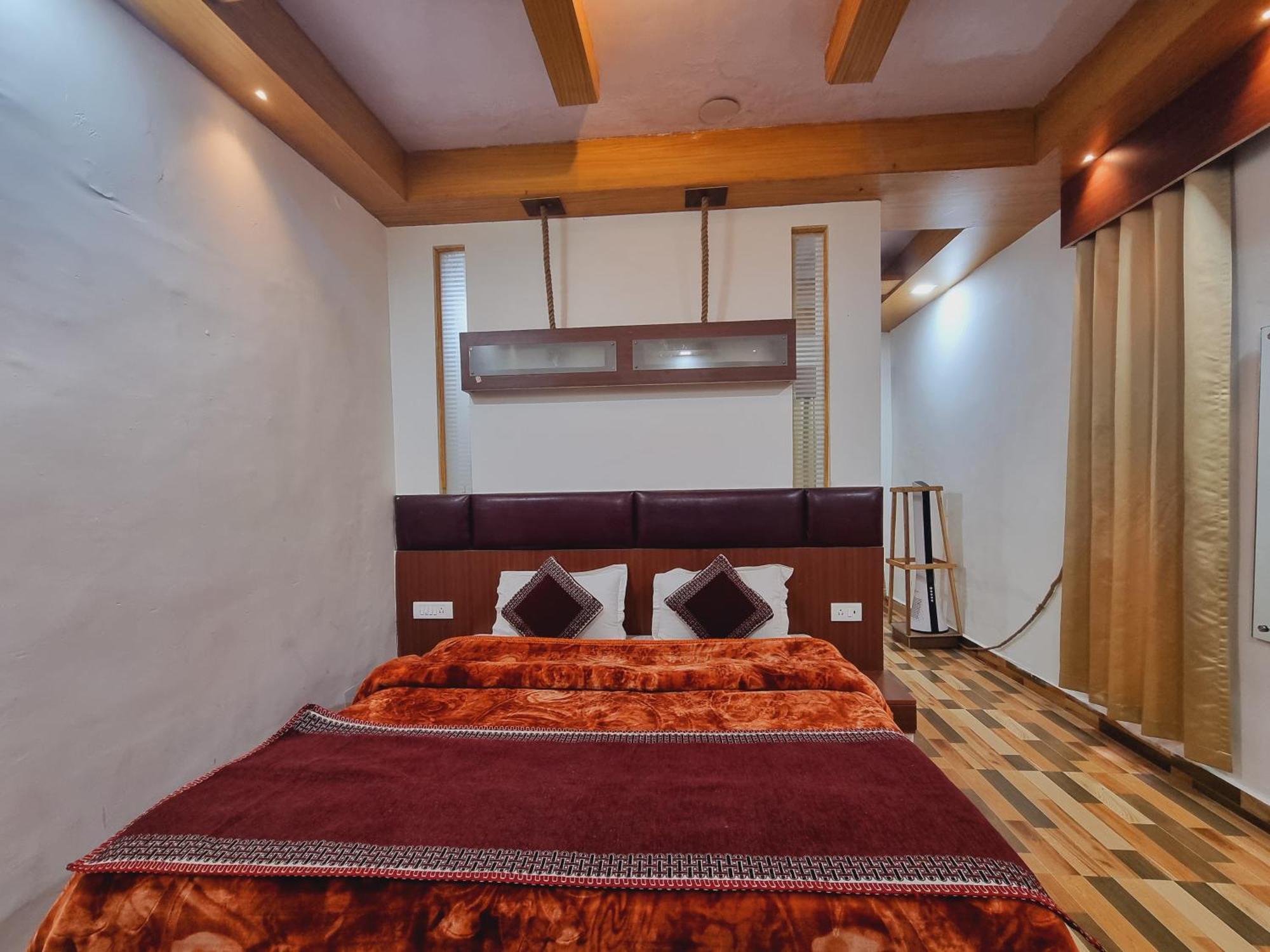 Wow Hotels Green View Dalhousie Exterior photo