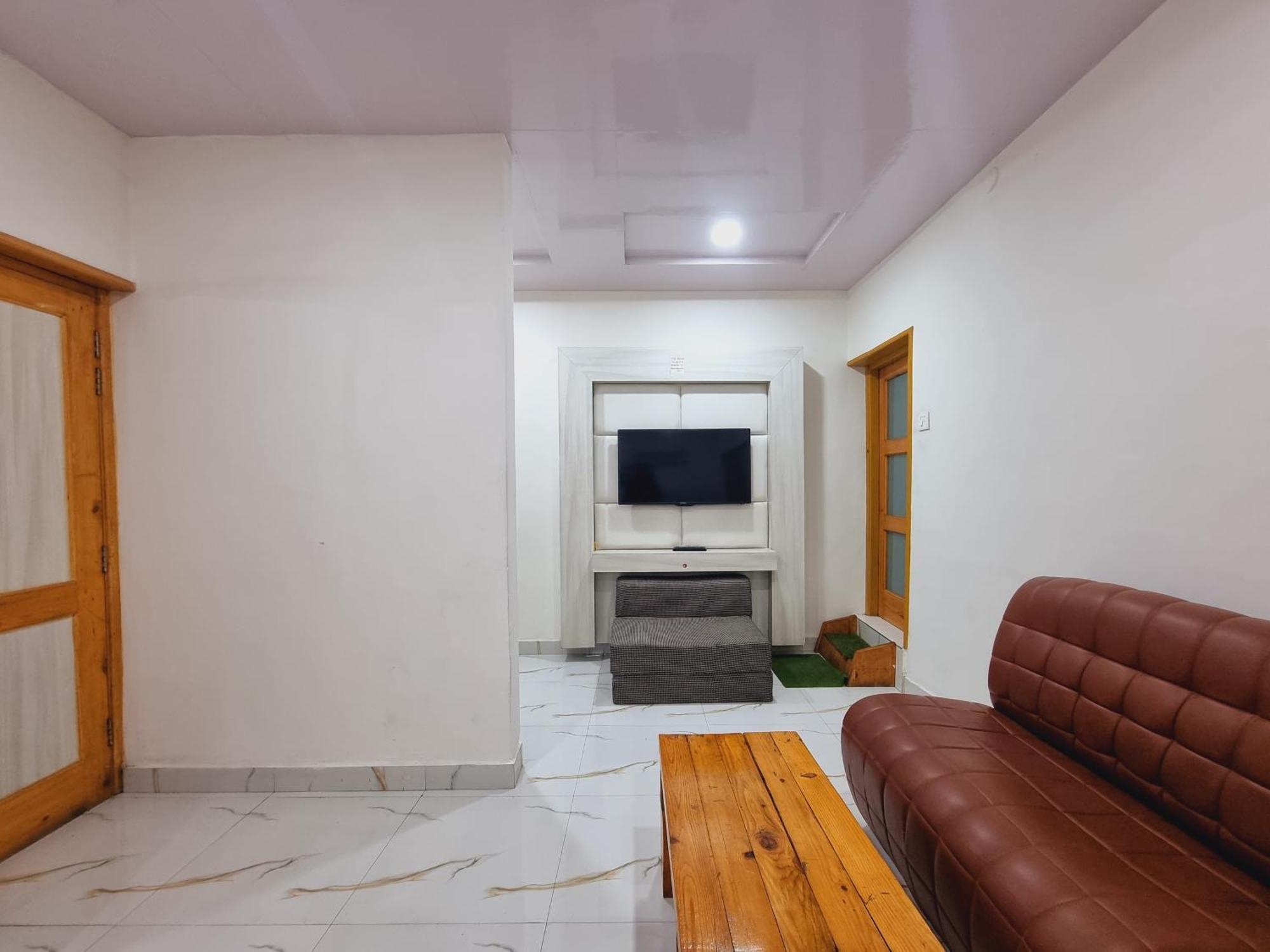 Wow Hotels Green View Dalhousie Exterior photo